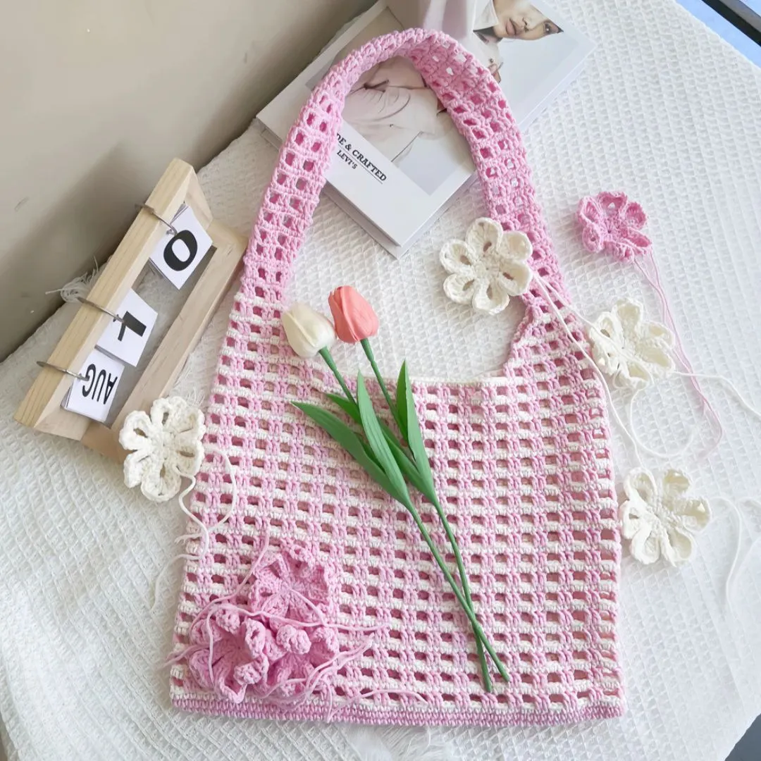 Colorant Hollow Flower Bag Crochet Pattern