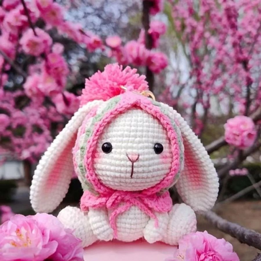 Pretty Rabbit Crochet Pattern