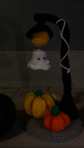 Spooky Ghost Lamp Crochet Pattern photo review