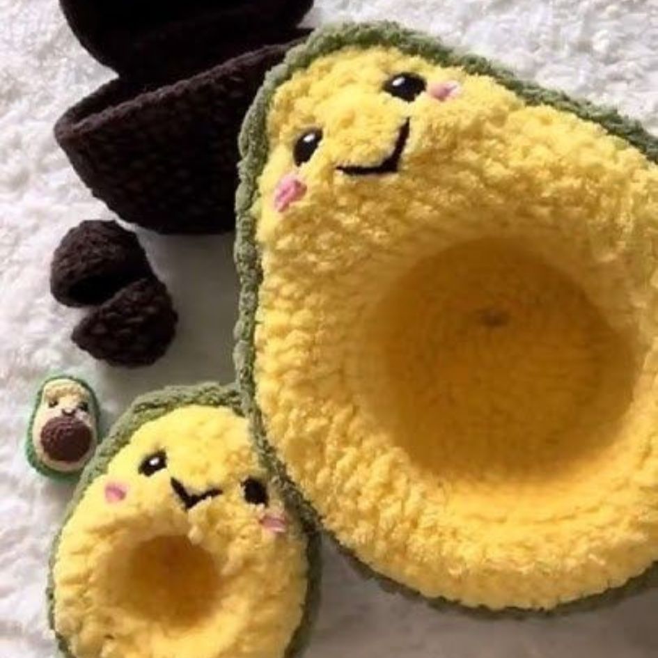 avocado plushie pattern