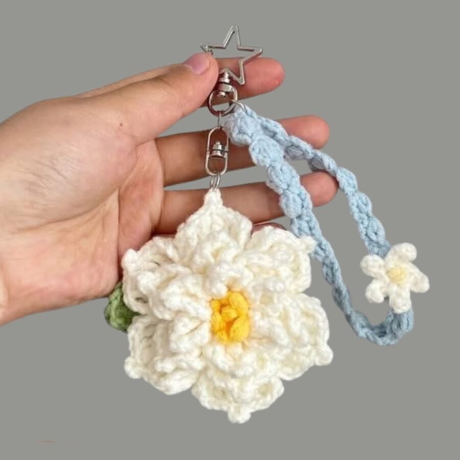 flower keychain crochet pattern