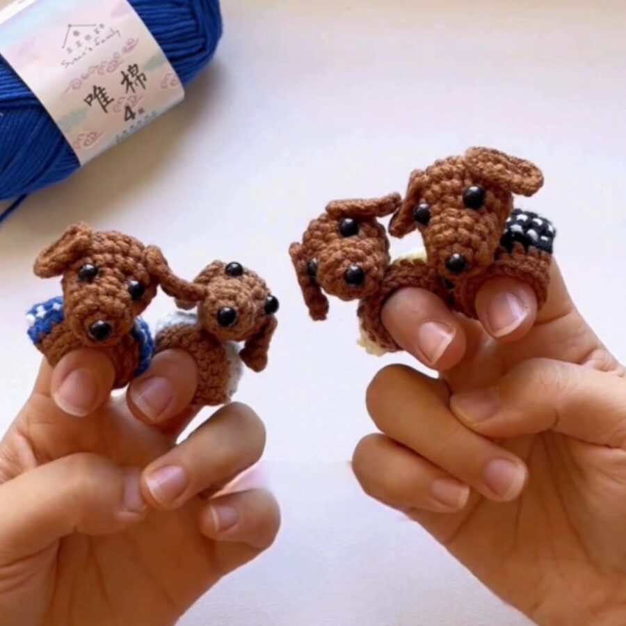 dog finger puppets crochet pattern
