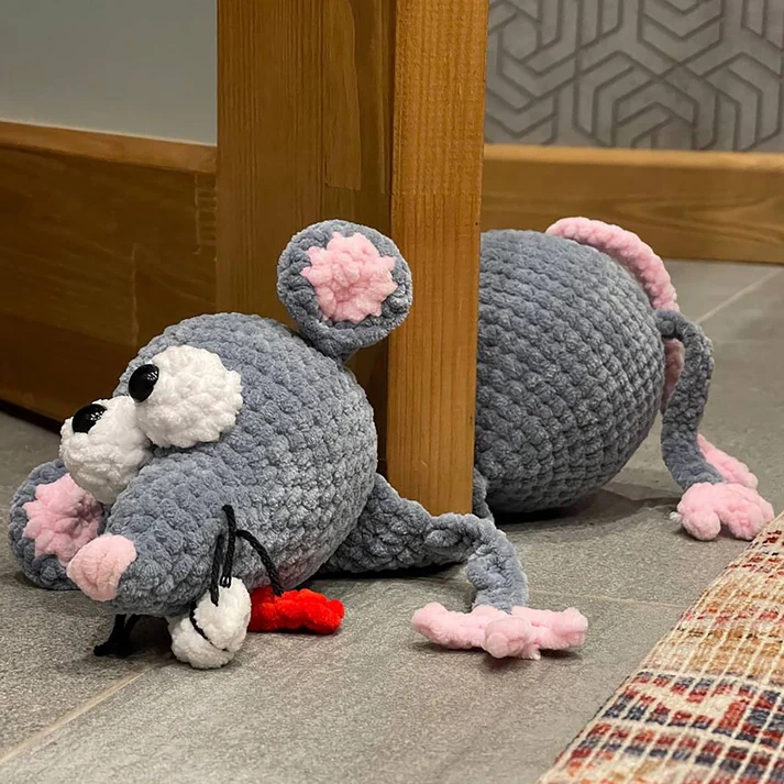 rat door stopper crochet pattern